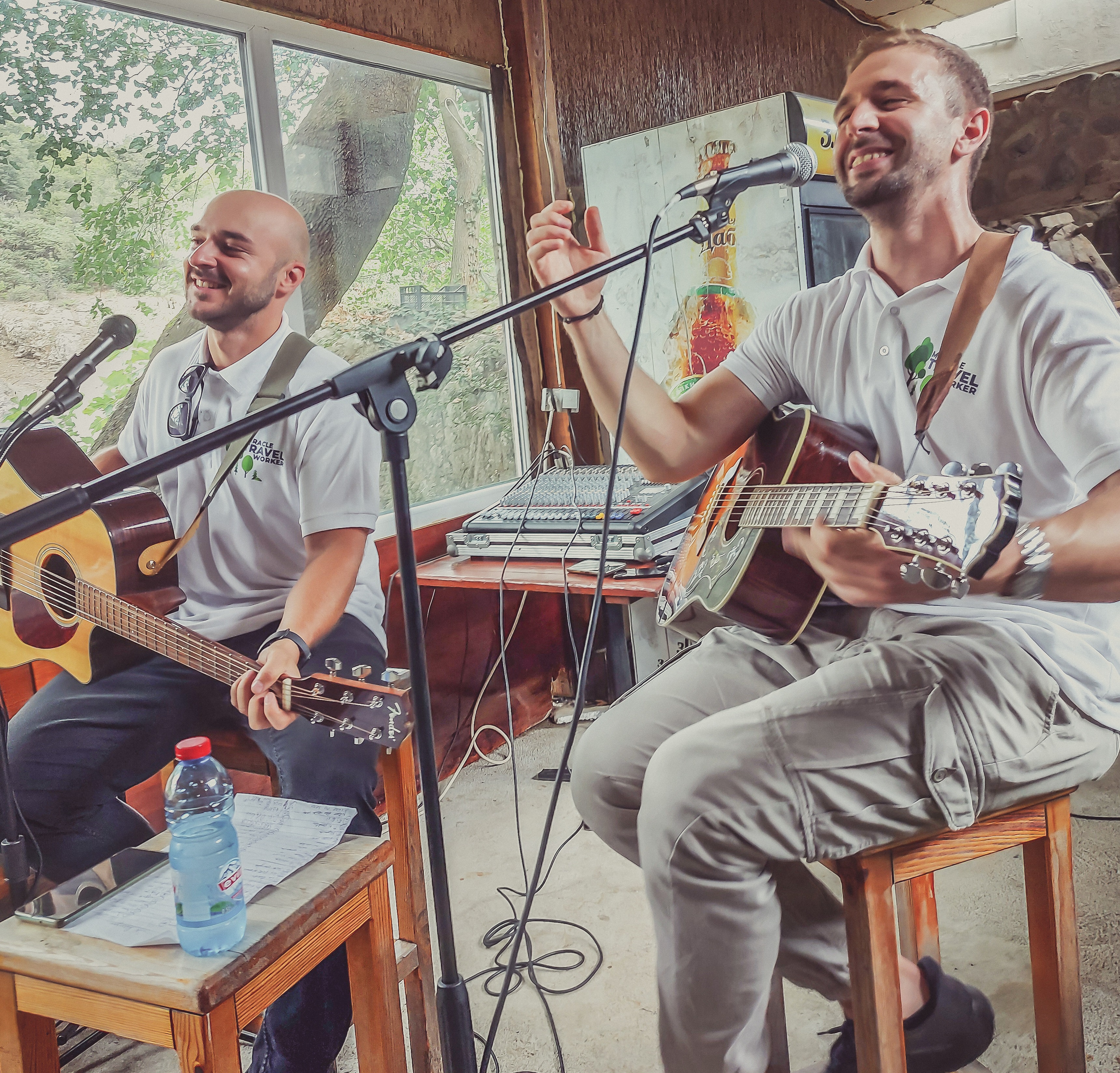 Food, Music, Rain, and Fun: Marquardt Shows How to Enjoy Even on a ...