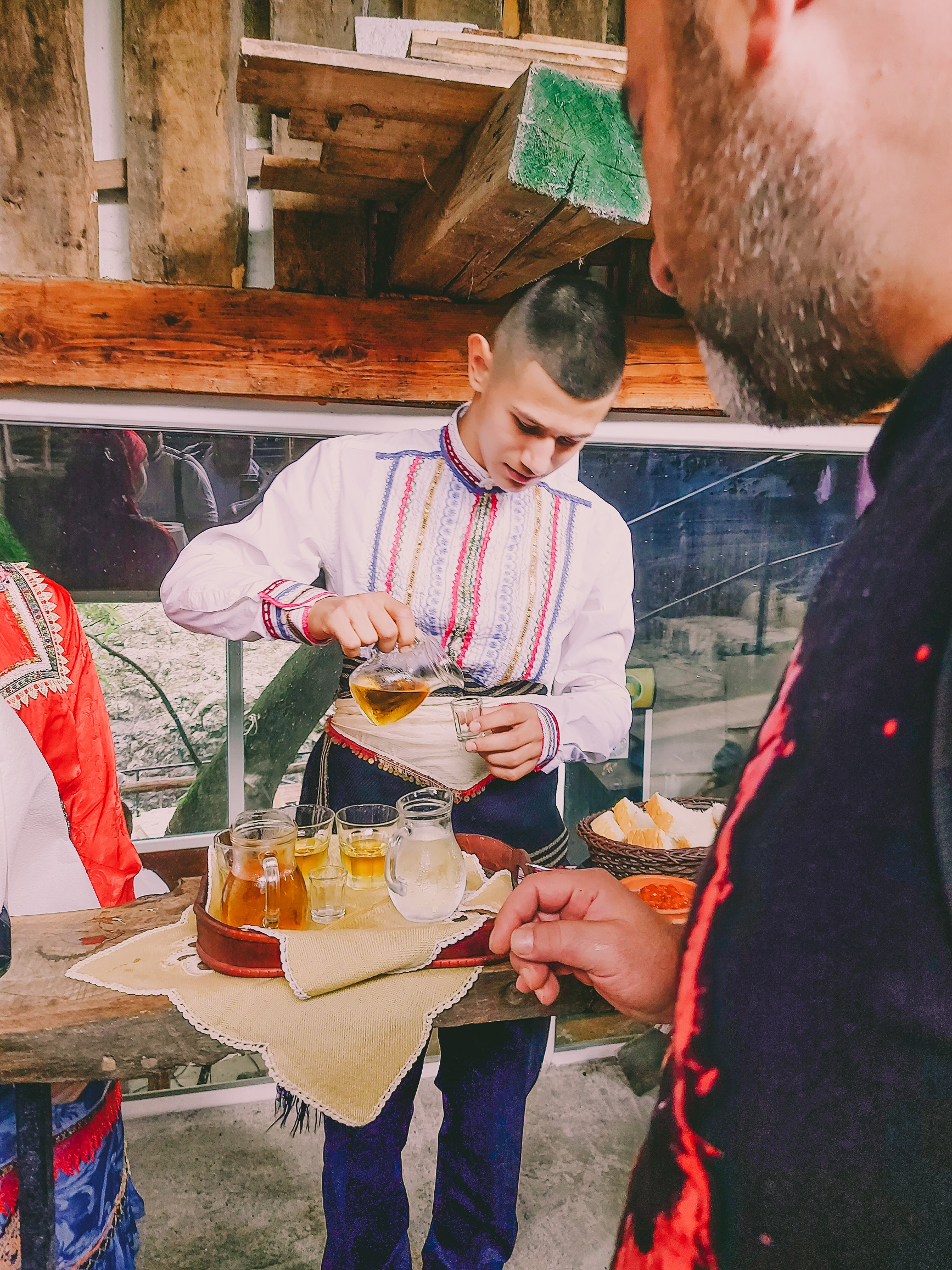 Food, Music, Rain, and Fun: Marquardt Shows How to Enjoy Even on a ...